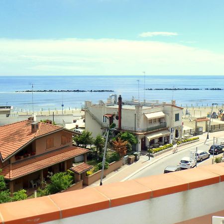 Esperia 23 Apartment Lido di Pomposa Ngoại thất bức ảnh