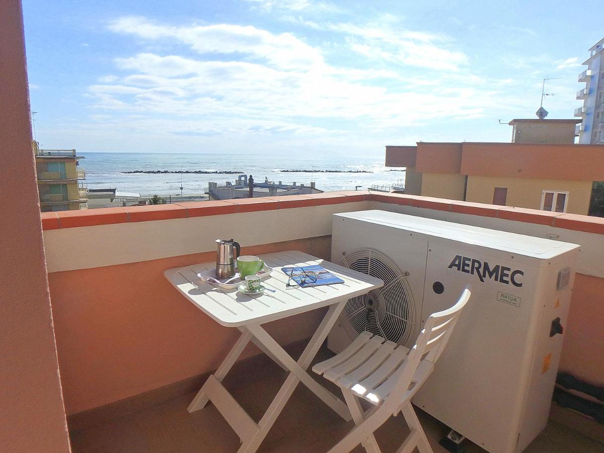 Esperia 23 Apartment Lido di Pomposa Ngoại thất bức ảnh
