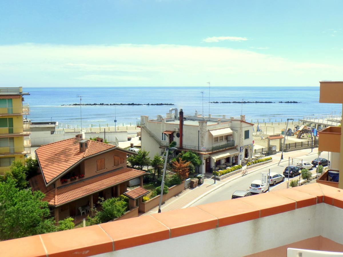 Esperia 23 Apartment Lido di Pomposa Ngoại thất bức ảnh